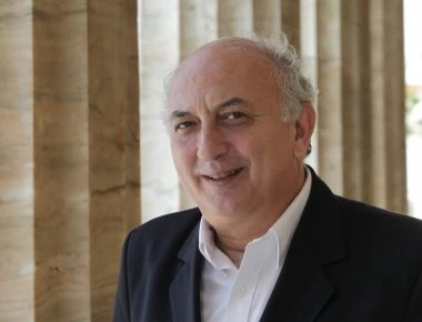 Αμανατίδης: «Δεν πρέπει να καταργηθεί το άρθρο 3 στο Σύνταγμα για την Εκκλησία- Προσωπική η άποψη Φίλη»